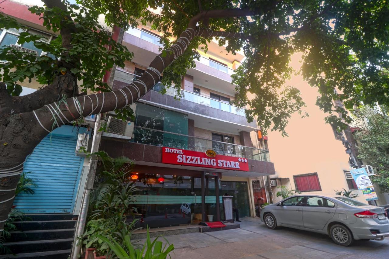 Hotel Sizzling Starr ニューデリー エクステリア 写真