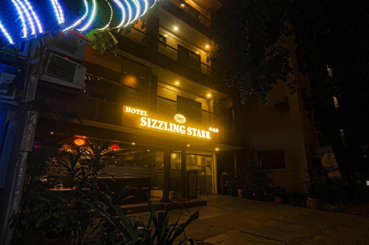Hotel Sizzling Starr ニューデリー エクステリア 写真